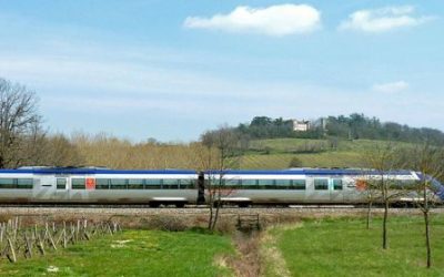 Une navette ferroviaire en Biovallée