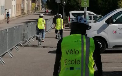 Stand multimodal et Vélo-école lors du TCFIA à St-Jean-en-Royans