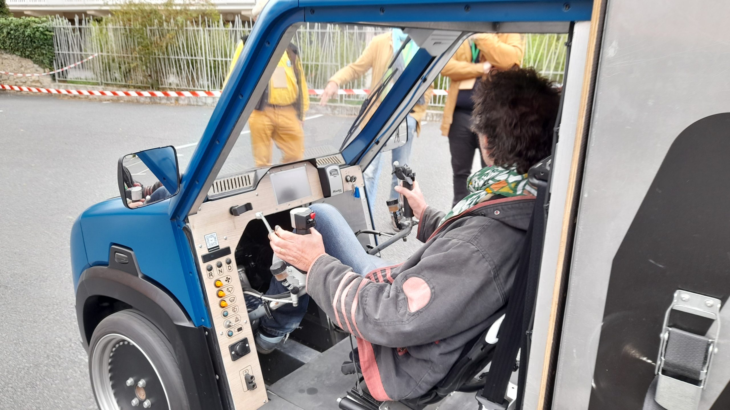 Mobilités professionnelles : découvrez et testez les véhicules intermédiaires (VELI)